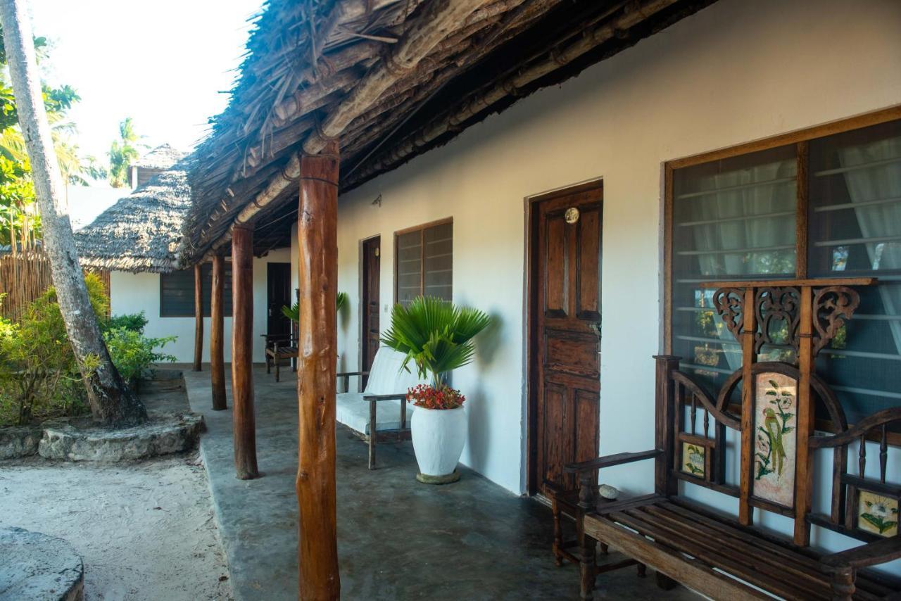 Poa Poa Bungalows Кивенгва Экстерьер фото