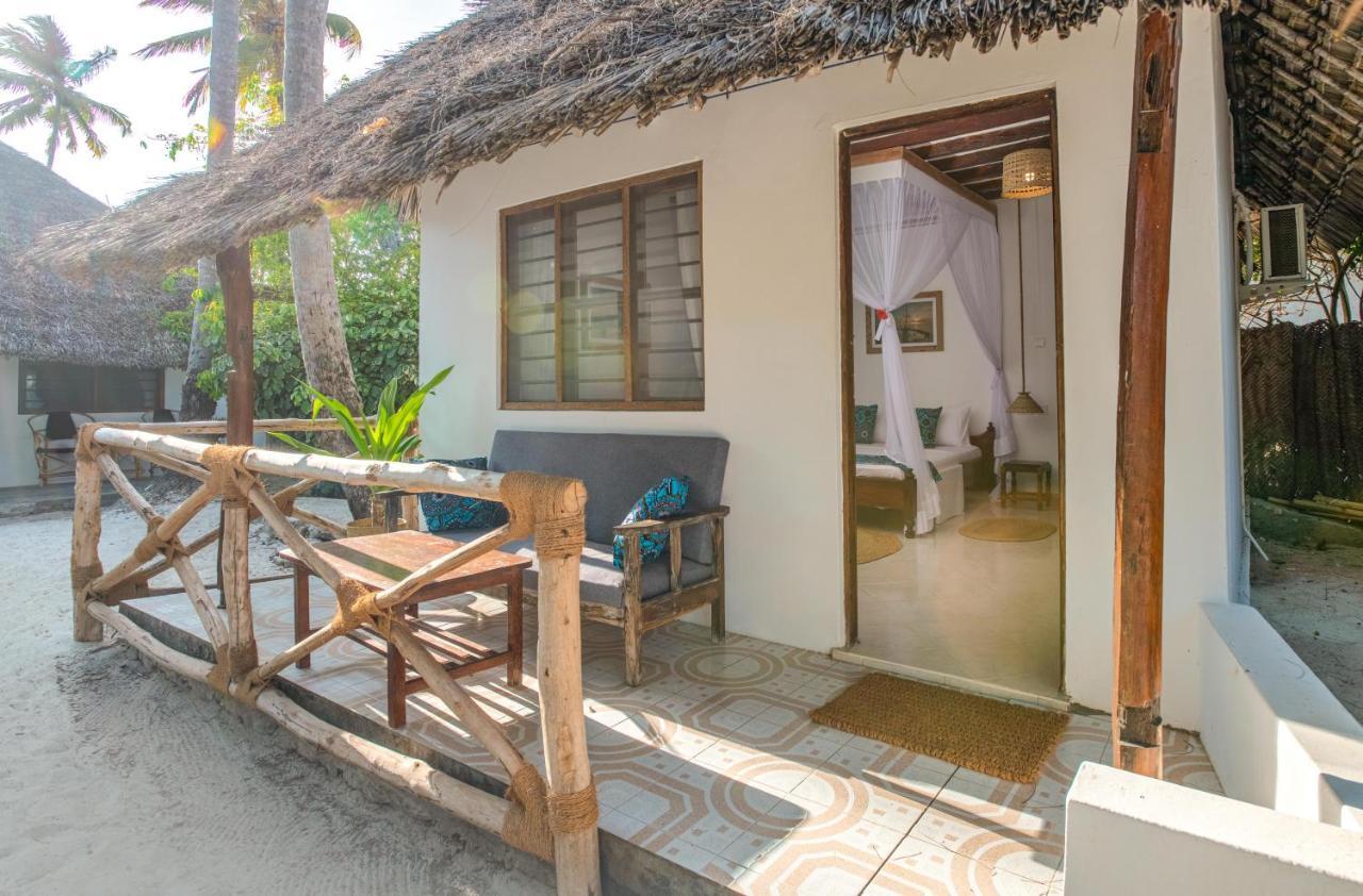 Poa Poa Bungalows Кивенгва Экстерьер фото